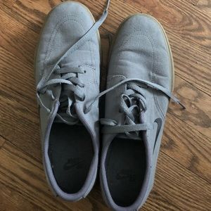 Nike Men’s SB shoes